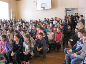 ,,Bunicii grijulii”.
